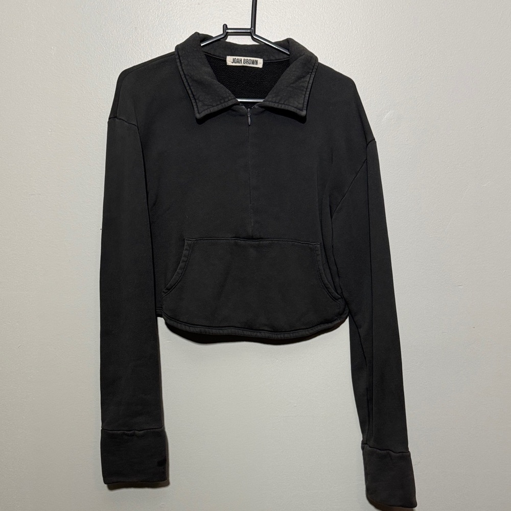 Grey Cropped Women's Top